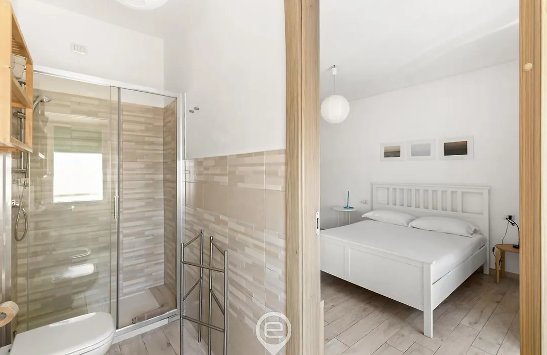La camera chiara - Elegant Suites-1